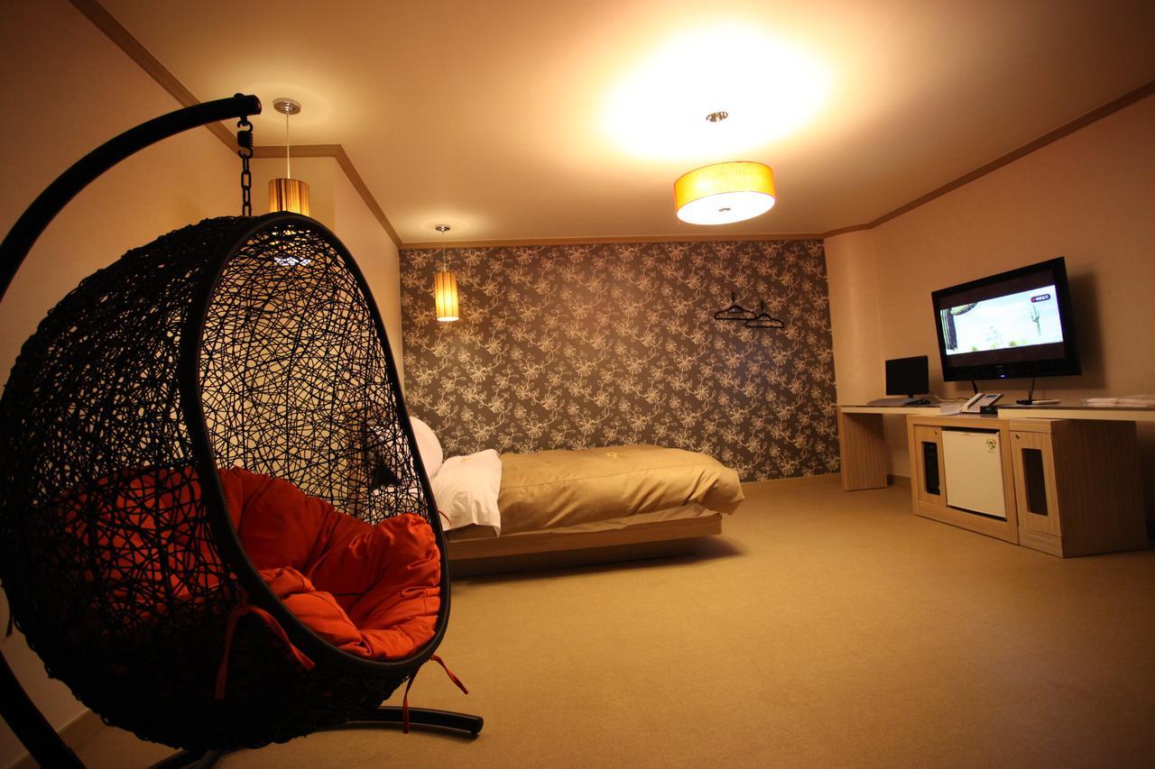 Chuncheon Myeongdong Hotel Eksteriør bilde