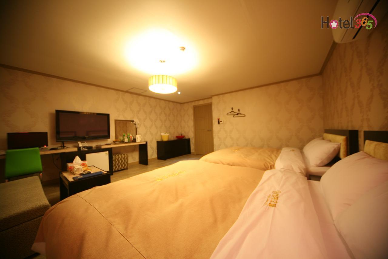 Chuncheon Myeongdong Hotel Eksteriør bilde