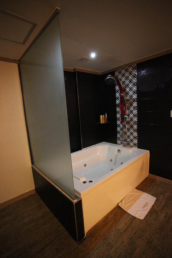 Chuncheon Myeongdong Hotel Eksteriør bilde