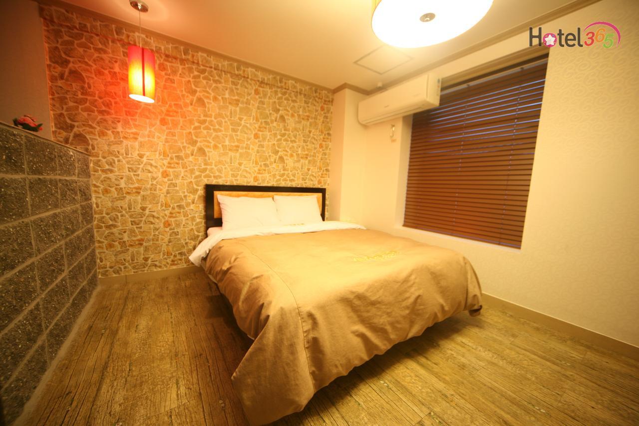 Chuncheon Myeongdong Hotel Eksteriør bilde