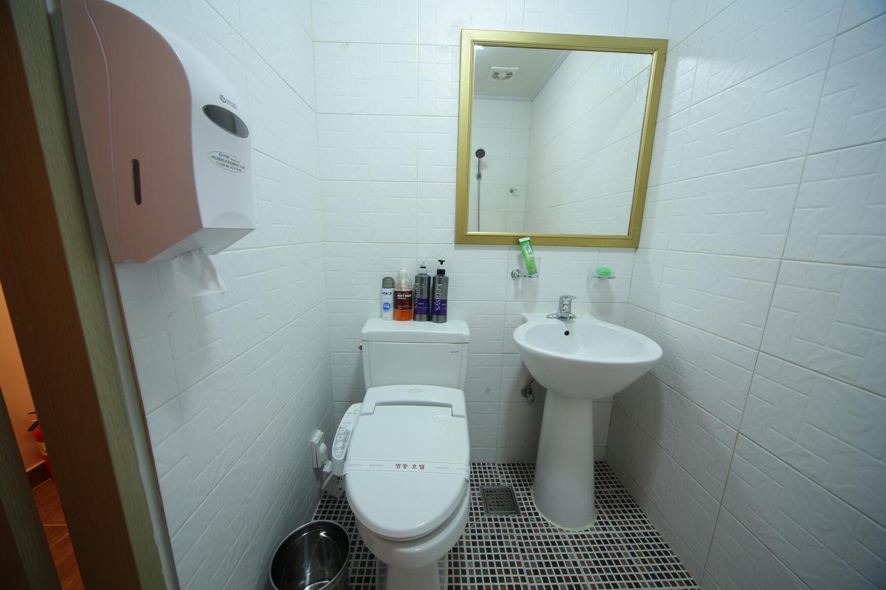 Chuncheon Myeongdong Hotel Eksteriør bilde